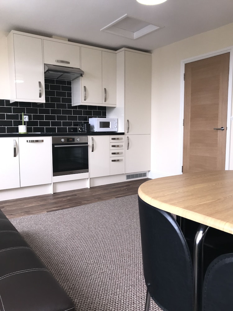No 8 Apartments