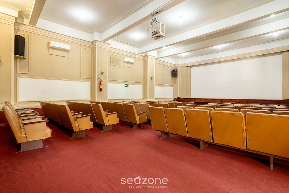 Beautiful Condominium With Leisure in Pocos de Caldas - QUI