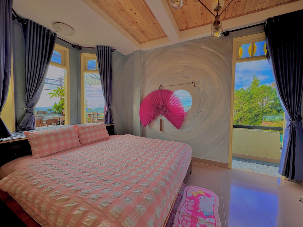 My Stay 1 Le Van Tam
