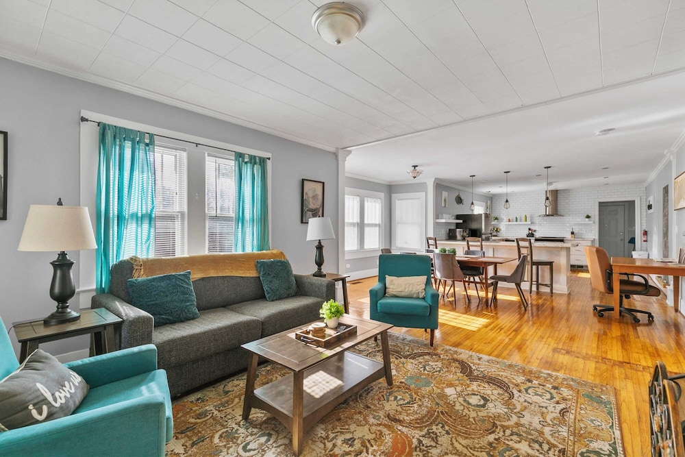 49th Terrace Haven
