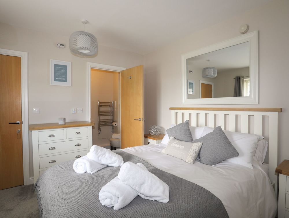 4 Pen Llanw Tides Reach