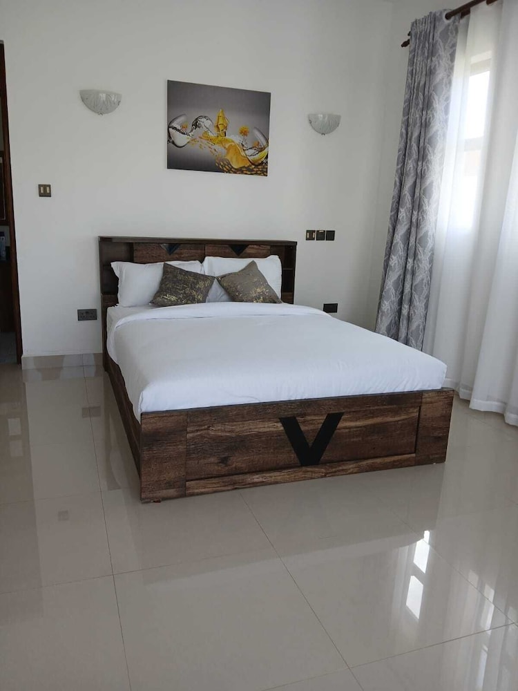 PV 25 at Pazuri Holidays