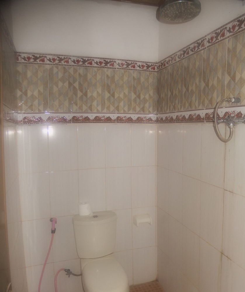 Bukit Indah Home Stay