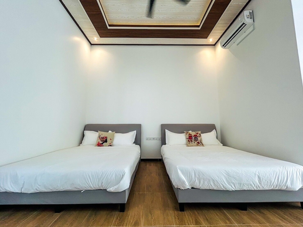 KHOO FAMILY VILLA