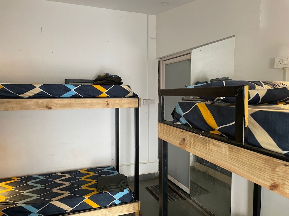 Urban Mad – Villas & Studio