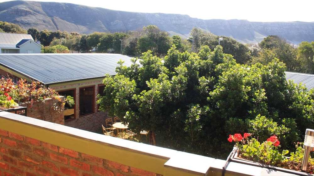 Port Del Mar Luxury Guesthouse