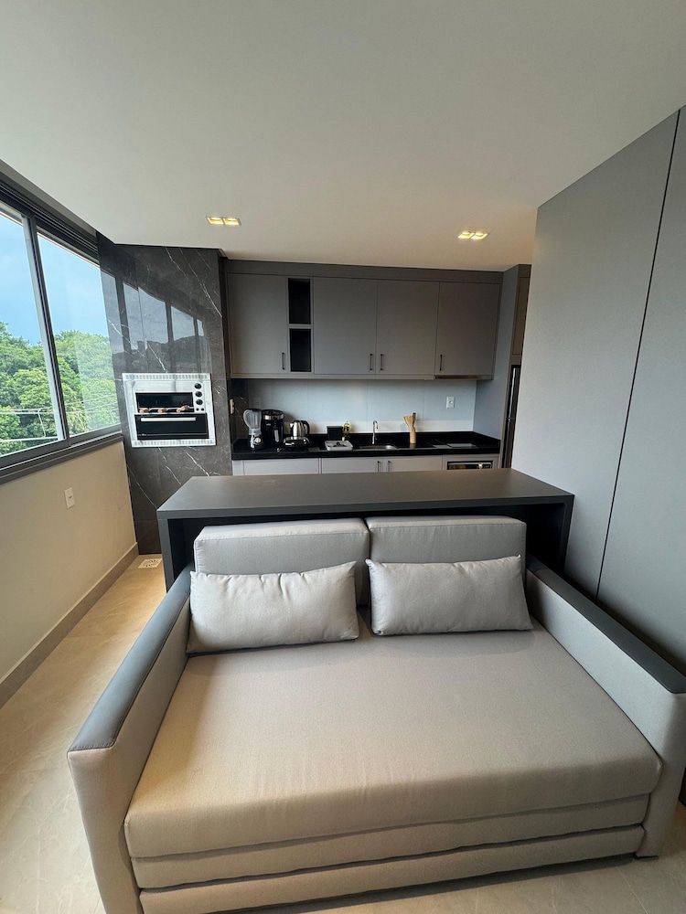 Elegance Residence
