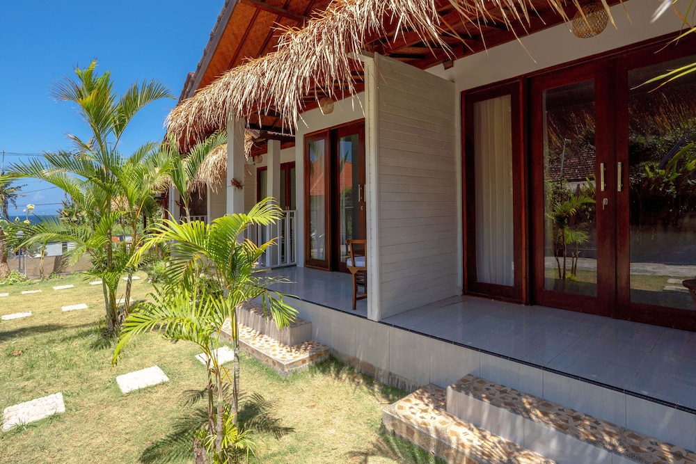 Kalpataru Cottage Nusa Penida view 3