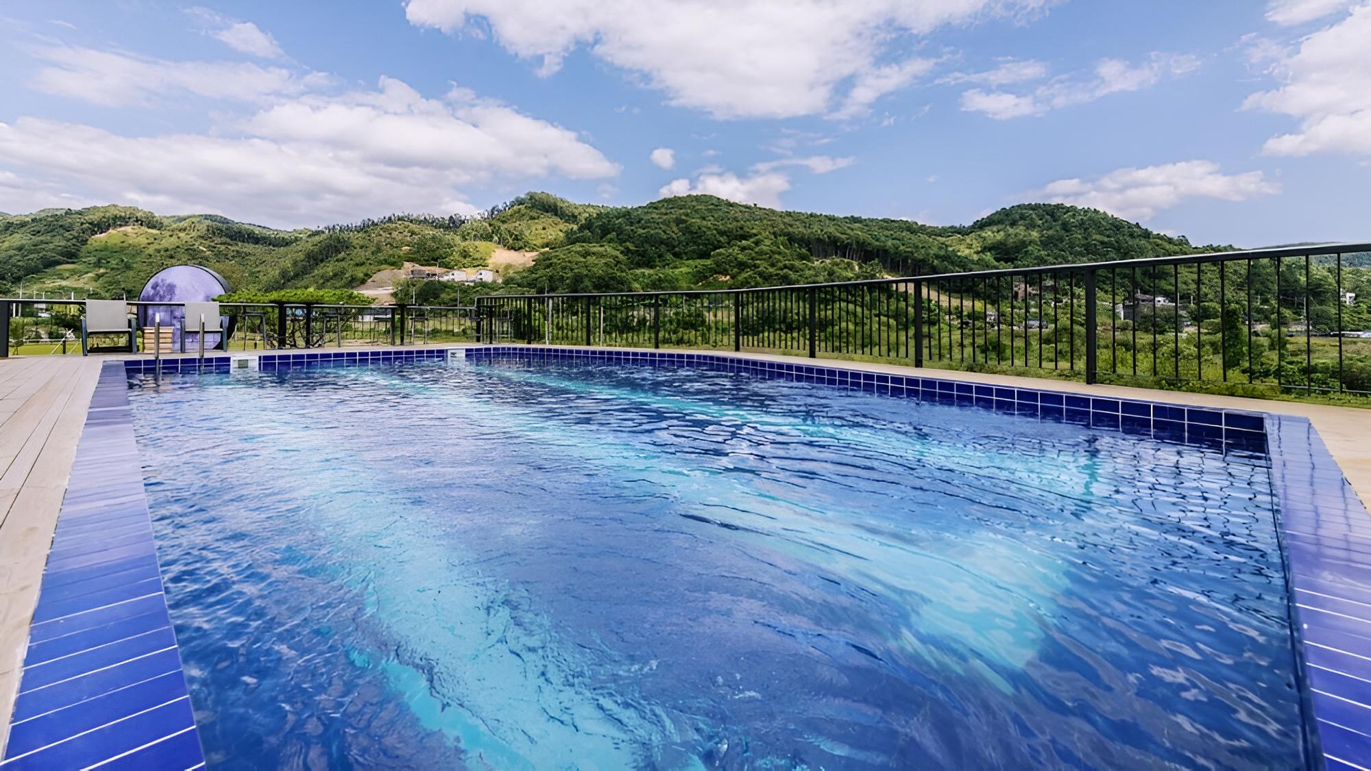 Gapyeong Cheongchun Glamping & Caravan view 4