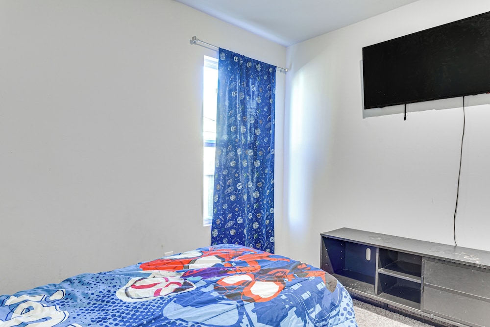 OKC Area Home: 22 Mi to Downtown