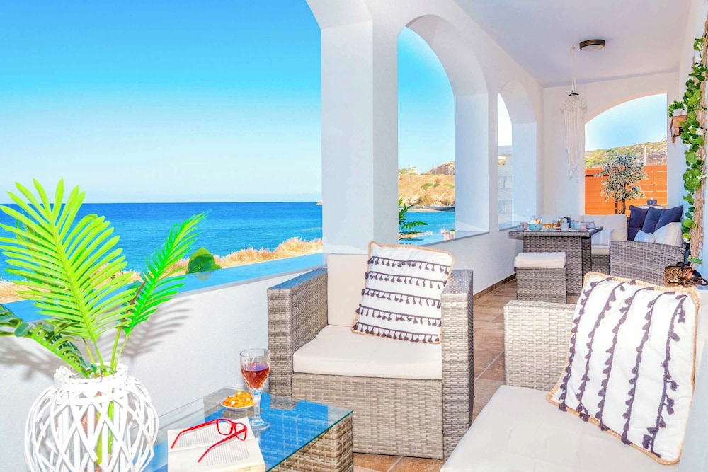 Villa Sky