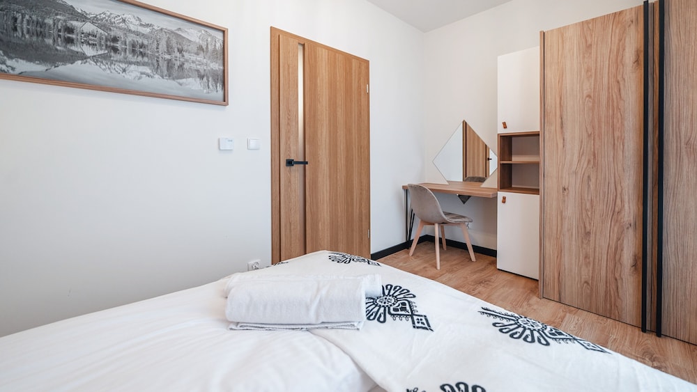 Apartamenty Sun & Snow SKI Apartments view 5