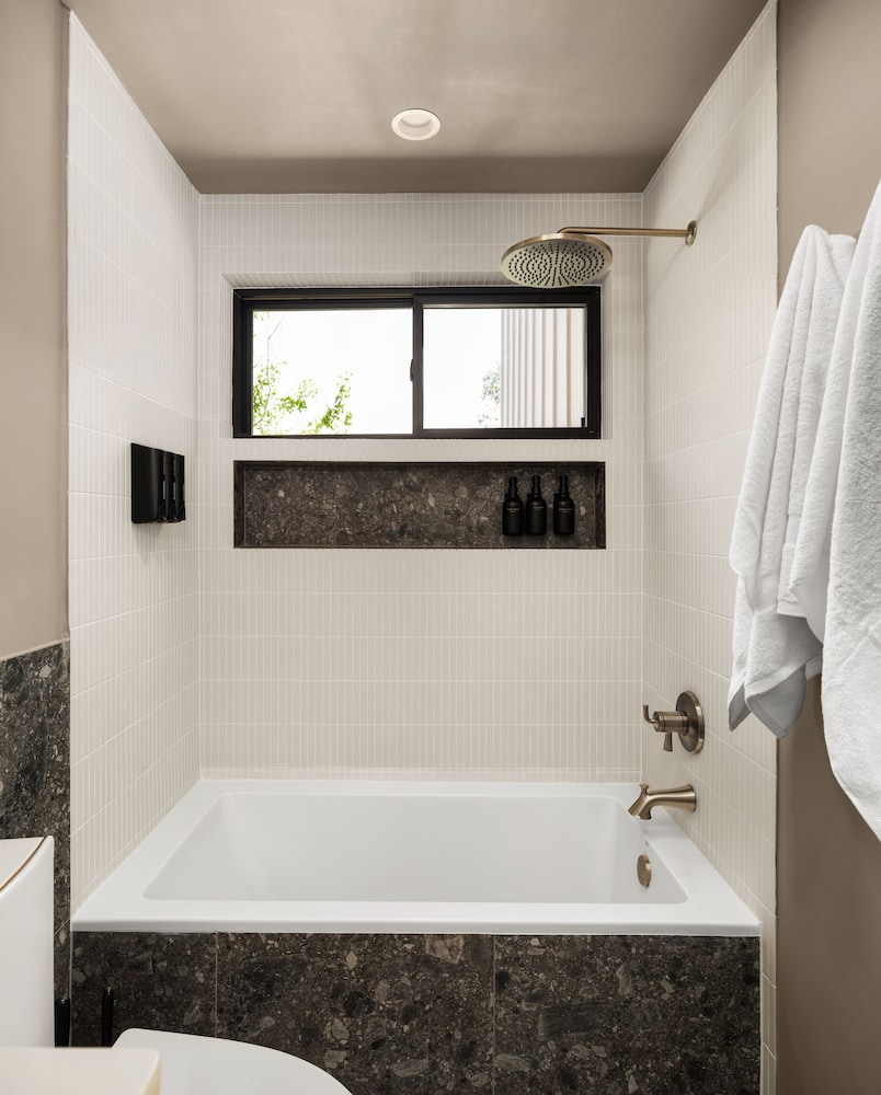 Eastside Lux Group  W Pool near Downtown