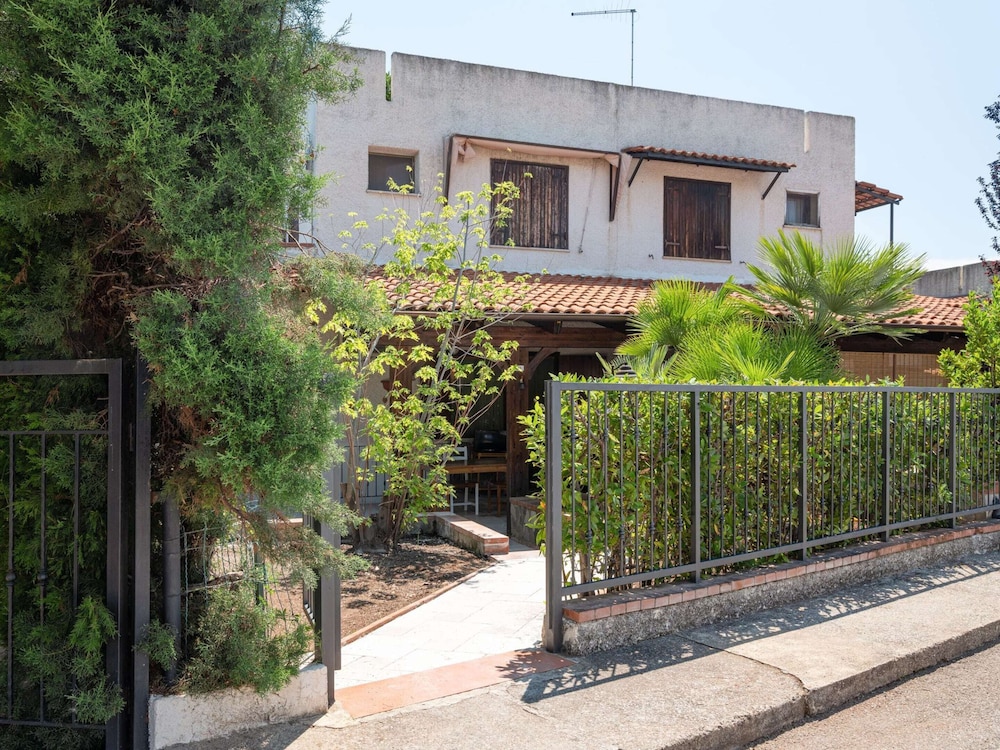 Seaside Home in Roseto Capo Spulico view 4