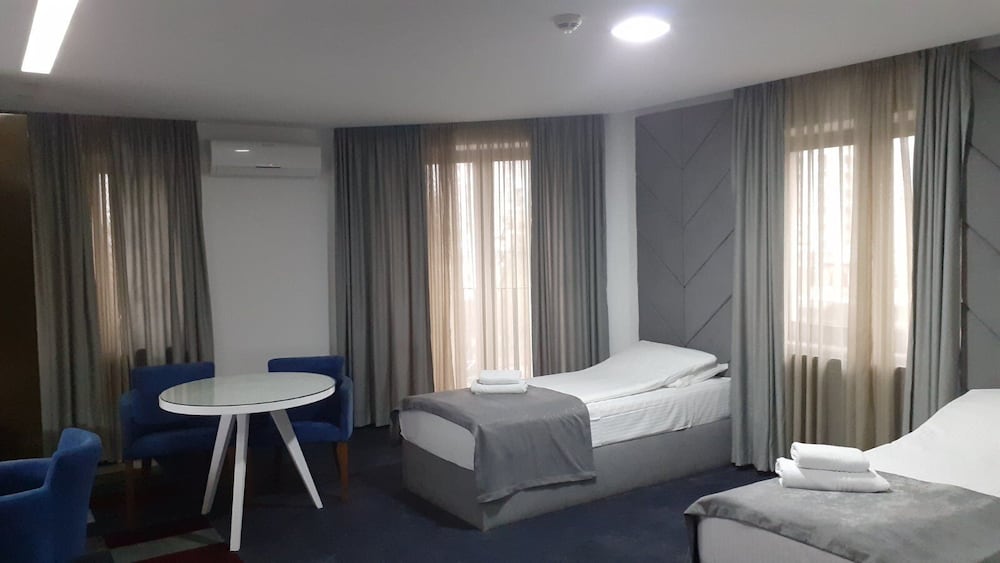 Modern Serviced Apartment Near Grbavica view 5