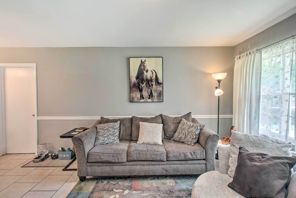 Brunswick Vacations - Pet-friendly Brunswick Retreat w/ Gas Grill! - Property Image 7