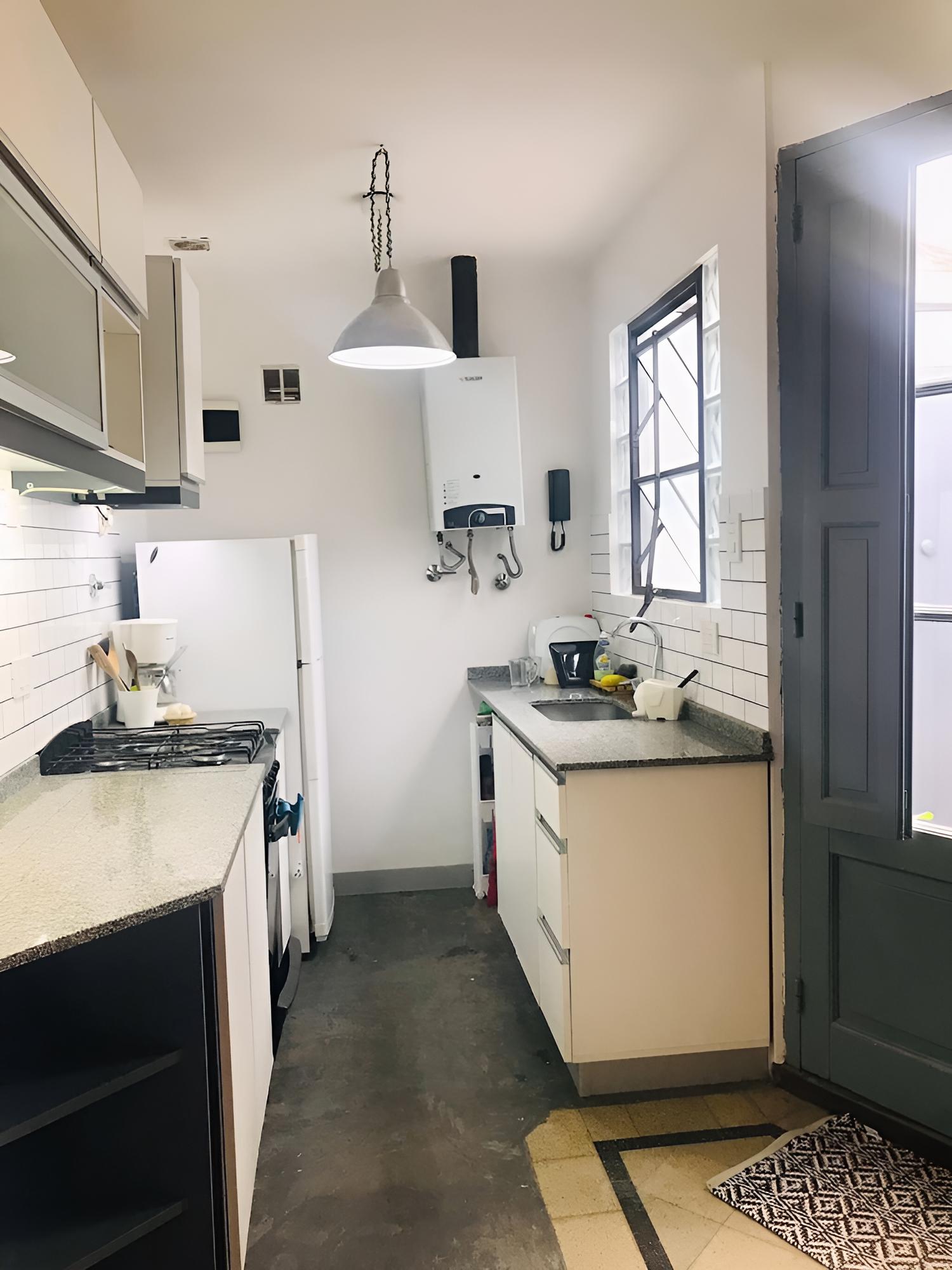 Caballito's Charming Duplex: Comfort and Enchantment