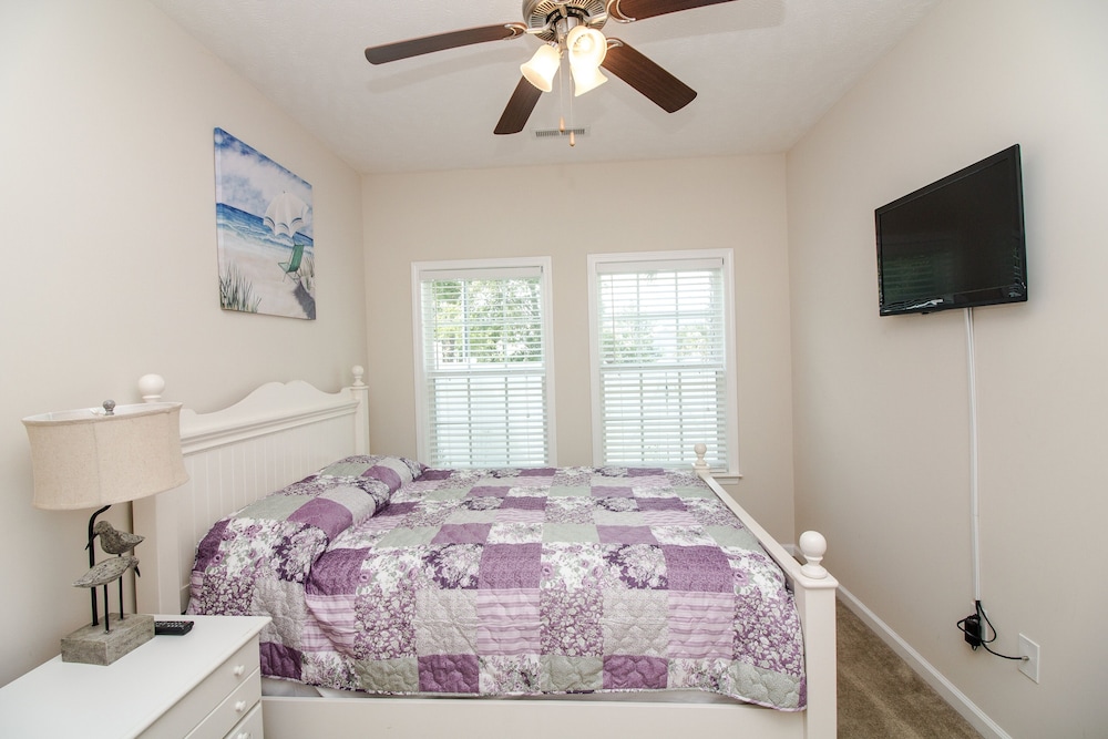 Gulfstream Cottage 1924 3 Bedroom Condo