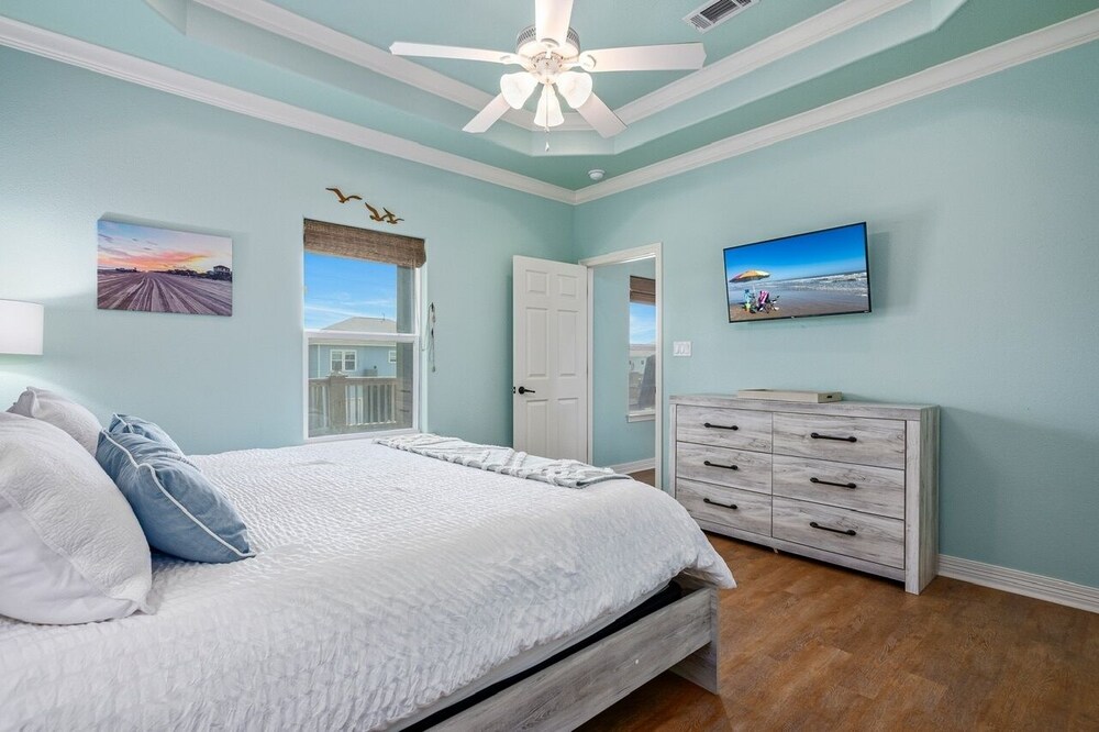 Sea Glass Retreat 3 Bedroom Home