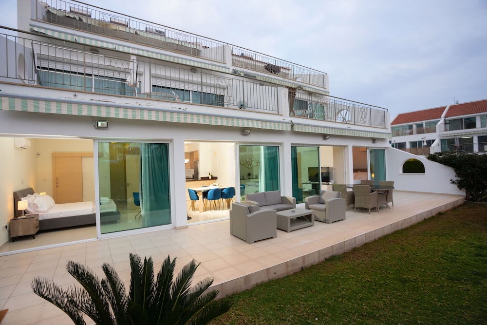 Limassol Vacations - Bay View Gardens Apartments with Pool - Property Image 74