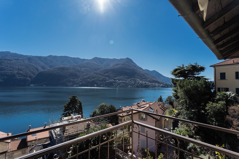 Dreaming Terrace by Rent all Como