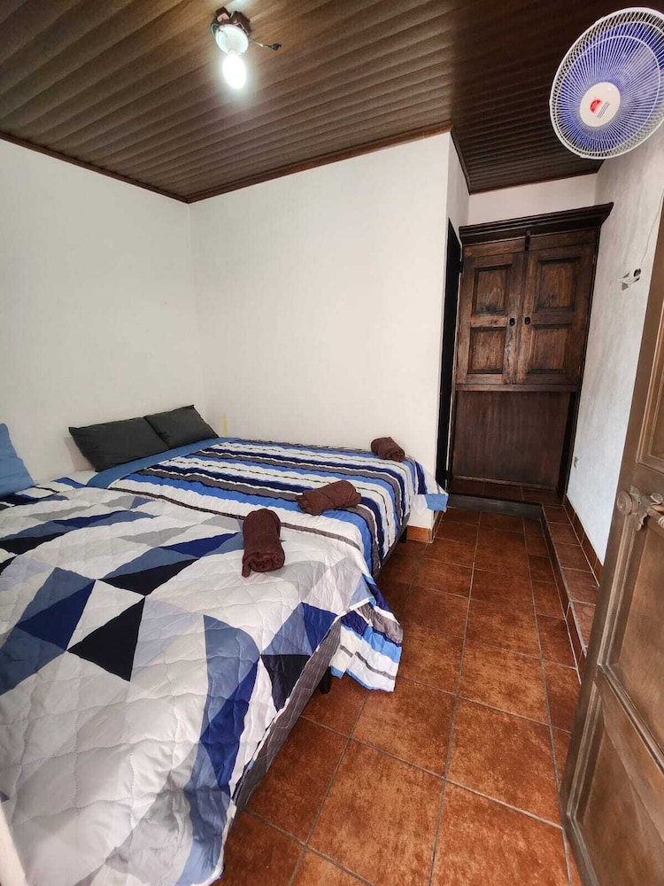 El Santuario GT