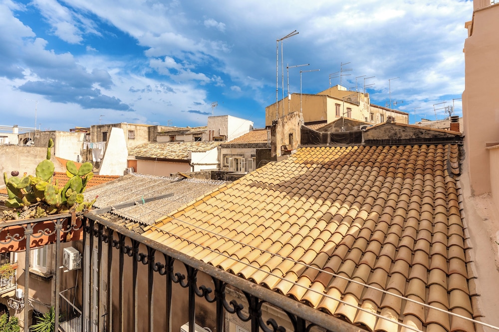 A 100 metri da Piazza Duomo di Ortigia by Wonderful Italy