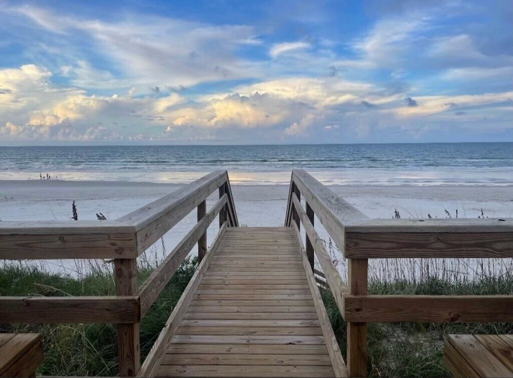 Dune Heights