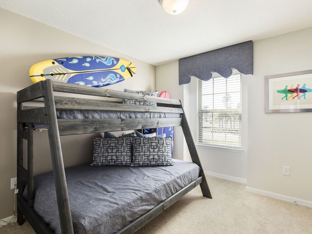 Windsor at Westside 1905 - Image 3