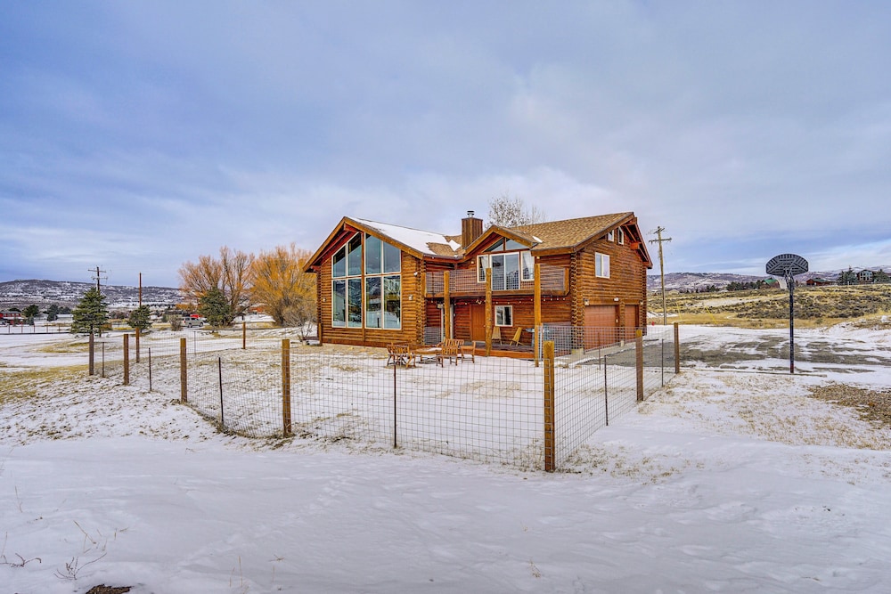 10 Mi to Deer Valley: Mtn-view Gem w/ Game Room