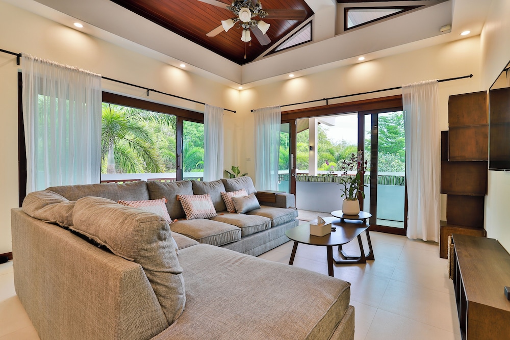Cliff Haven Villa Krabi