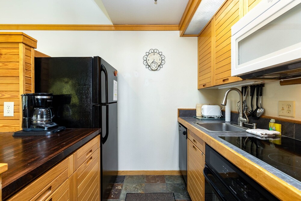 Keystone Ski Resort CO - Slopeside Lodging