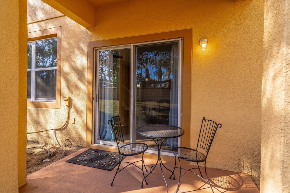 236 Regal Palms