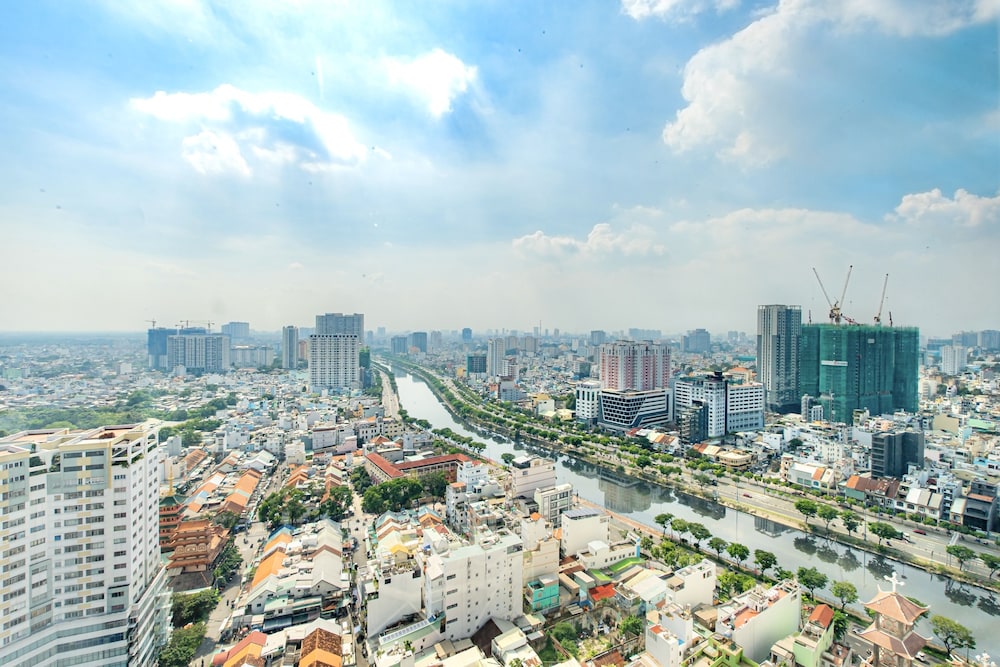 Saigon Central Apart - Infinity Pool&Gym