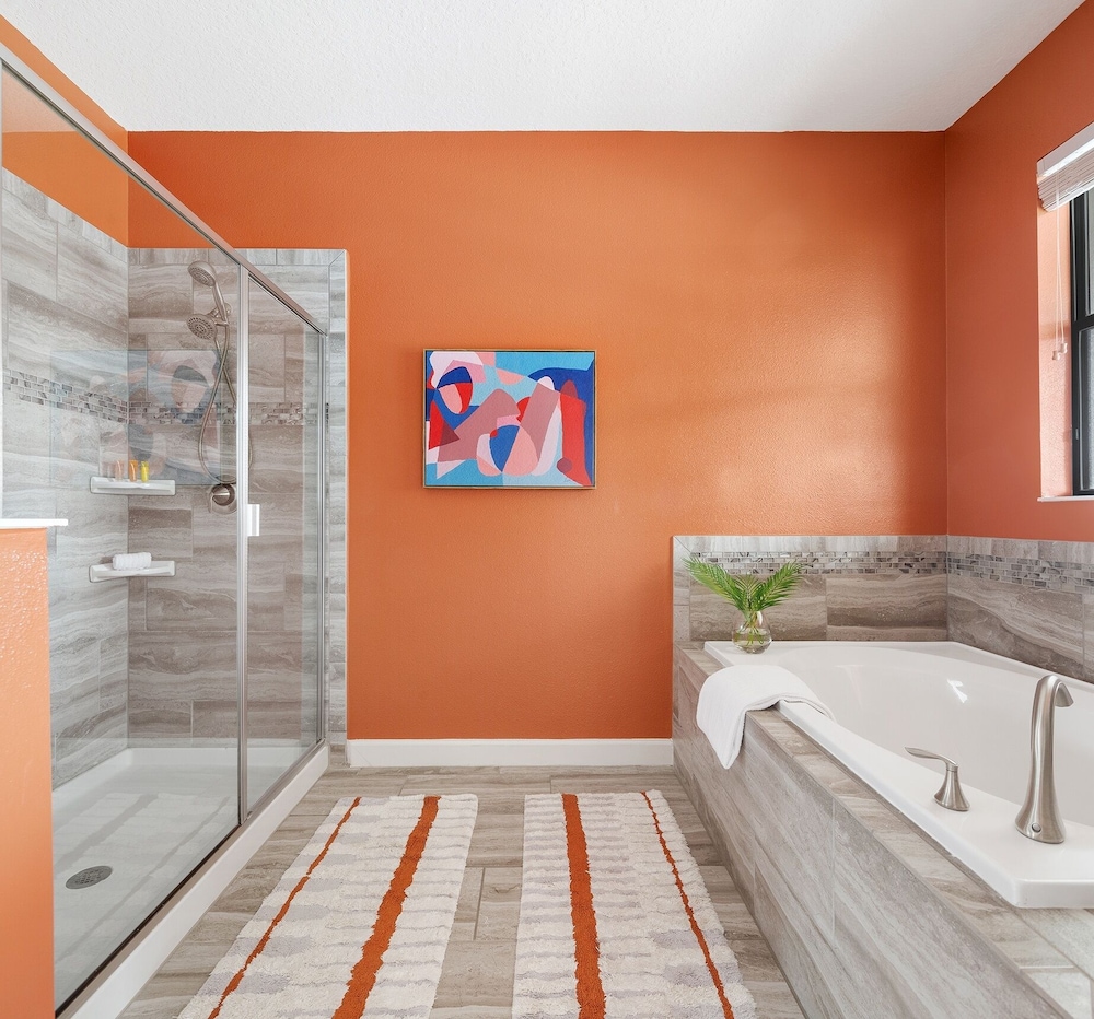 Orlando Resort Retreat Fun-filled Family Haven 5 Bedroom Home