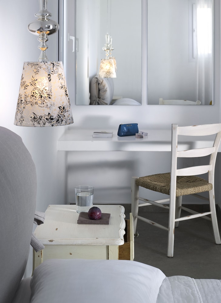 Santa Maria Luxury Suites & Spa