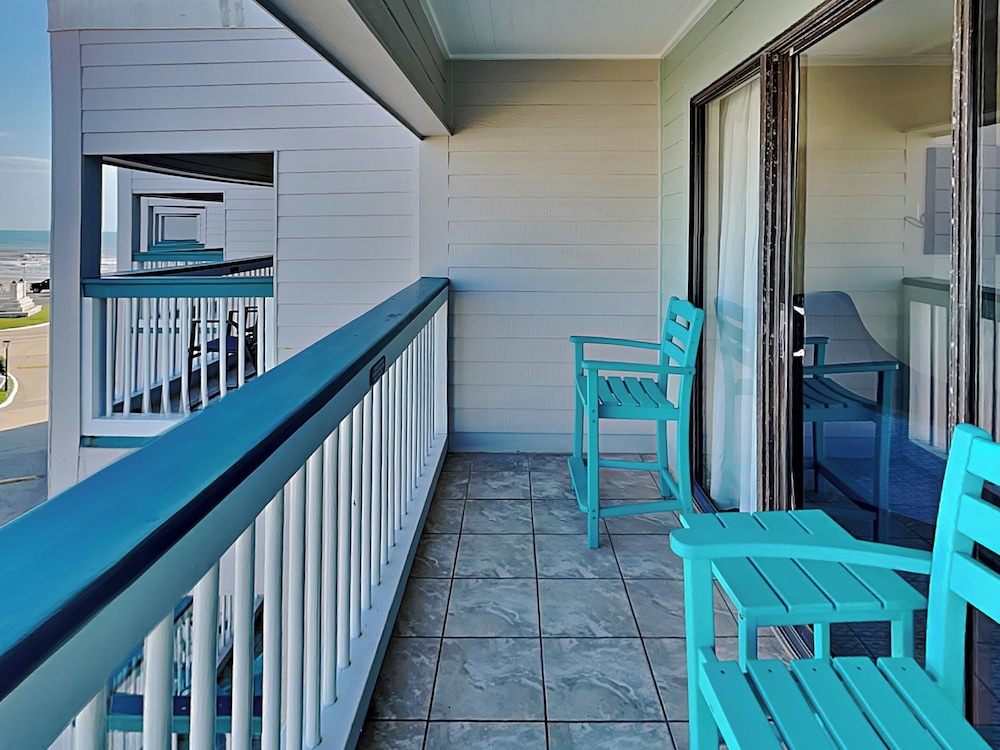 Casa Del Mar 350-front Facing