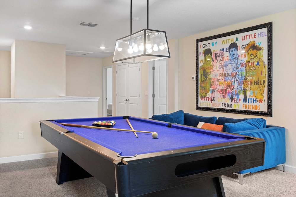 Stinger Luxe Retreat by Avantstay 8BR Luxury Villa Near Disney w/ Pool & Game Room