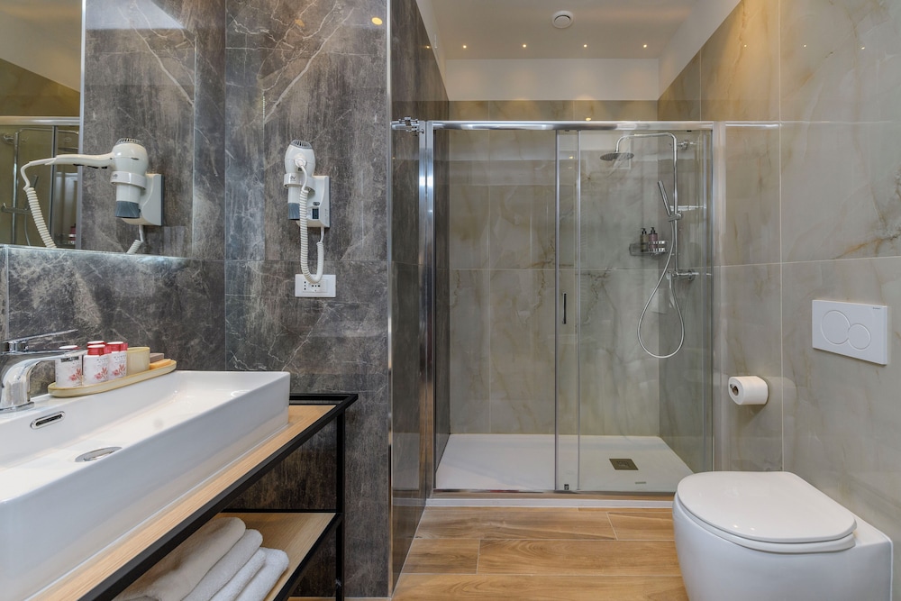 Domus Augustea - Luxury Accommodations