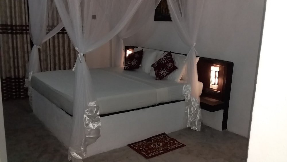 Sanjee'sHome & Lanka Ayurveda