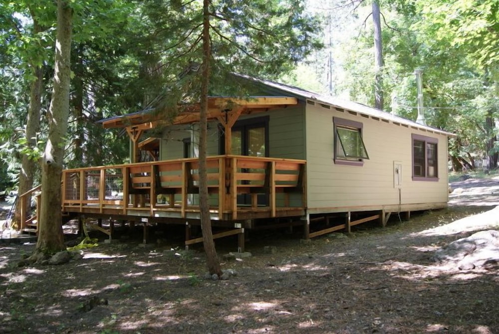 Pine Grove