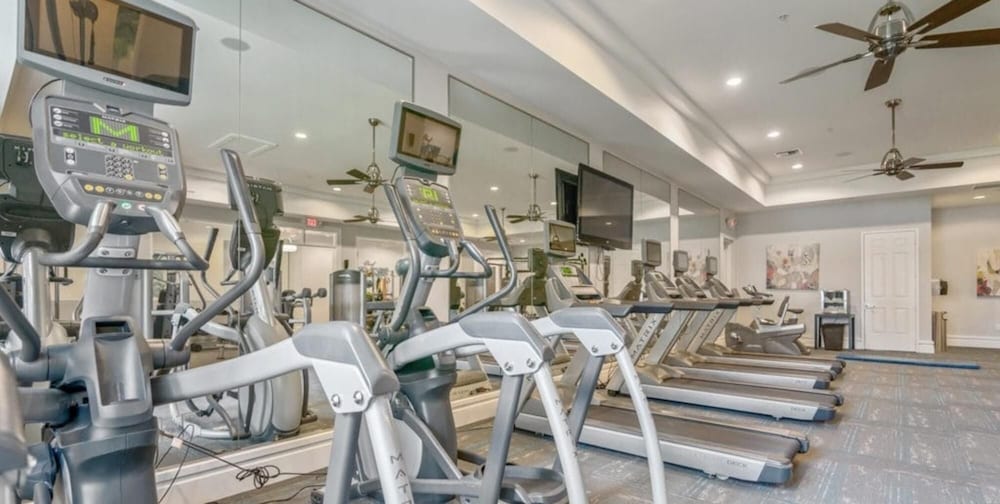 Landing Modern Apartment With Amazing Amenities Id5223 view 5