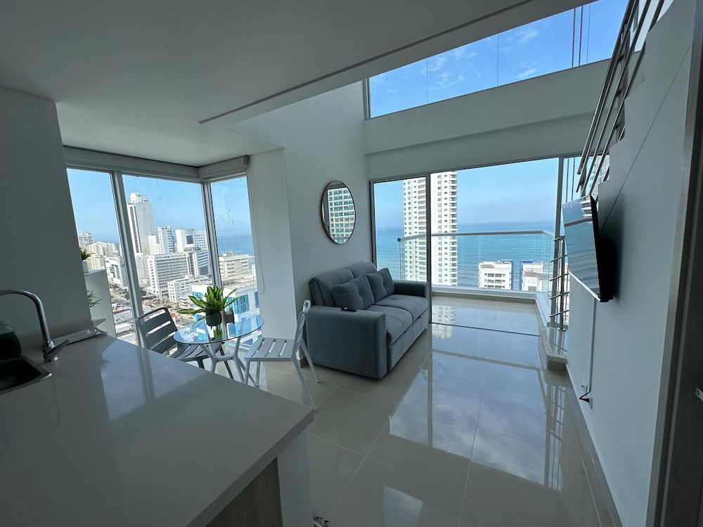 Apartamento loft de 1hab vista al mar