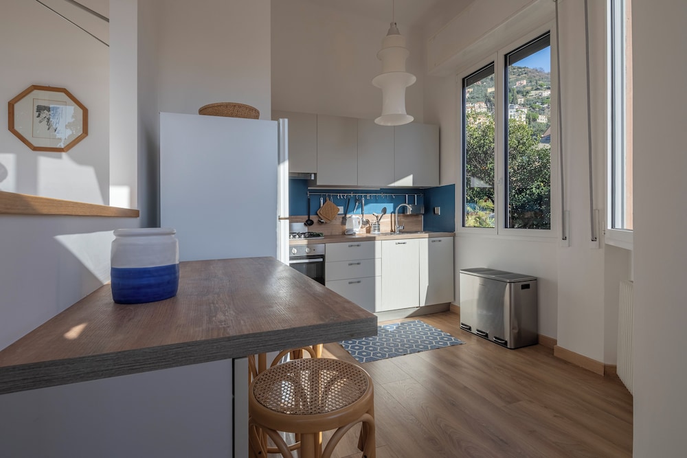 Green Home Seaside Parking Wifi Ac Genova