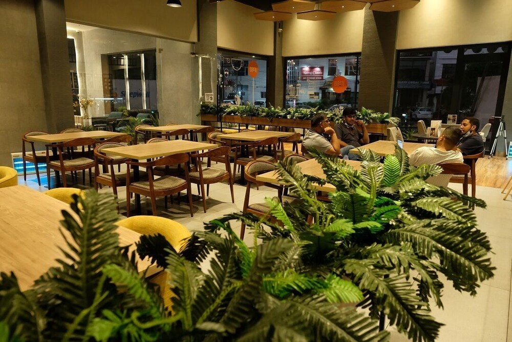 Black Mango Resort
