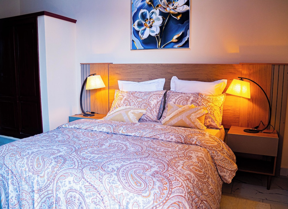 Modern Chic Apartment Yaoundé