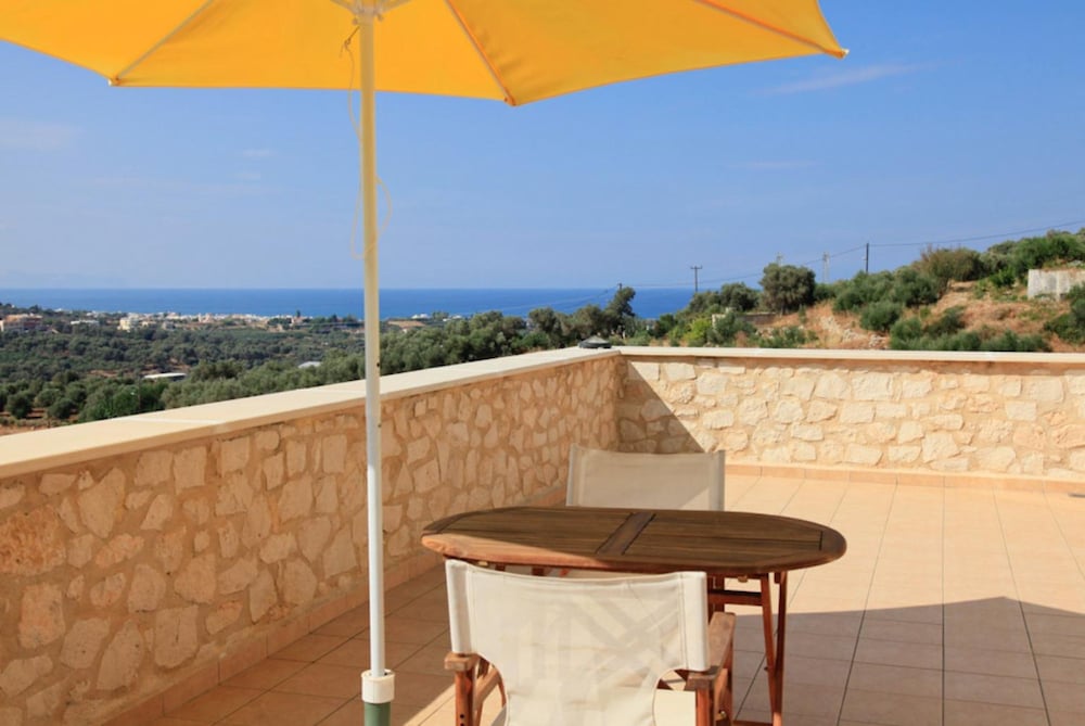 Villa Hara Faragi in Crete