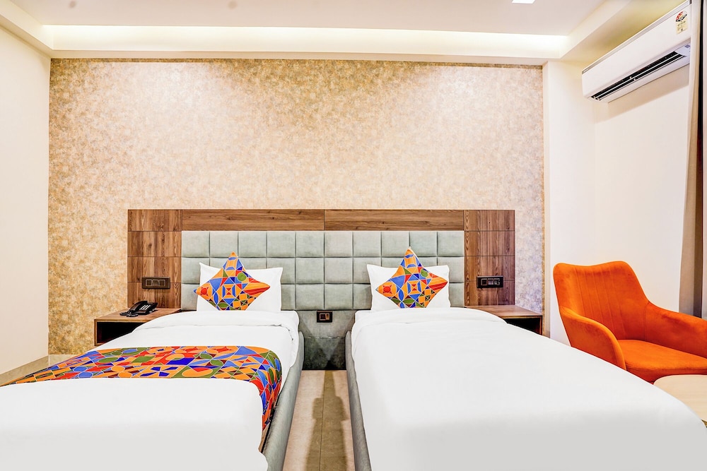 Fabhotel Amrit Luxury Inn