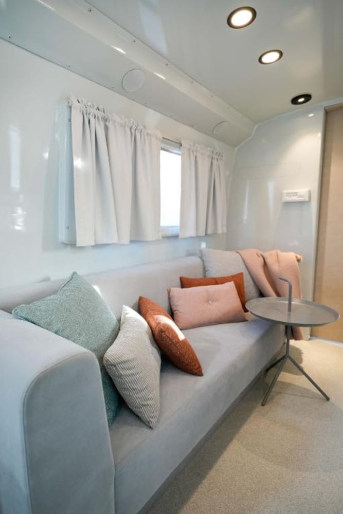 The Daydream Bus Hideaway by Sea N' Rent