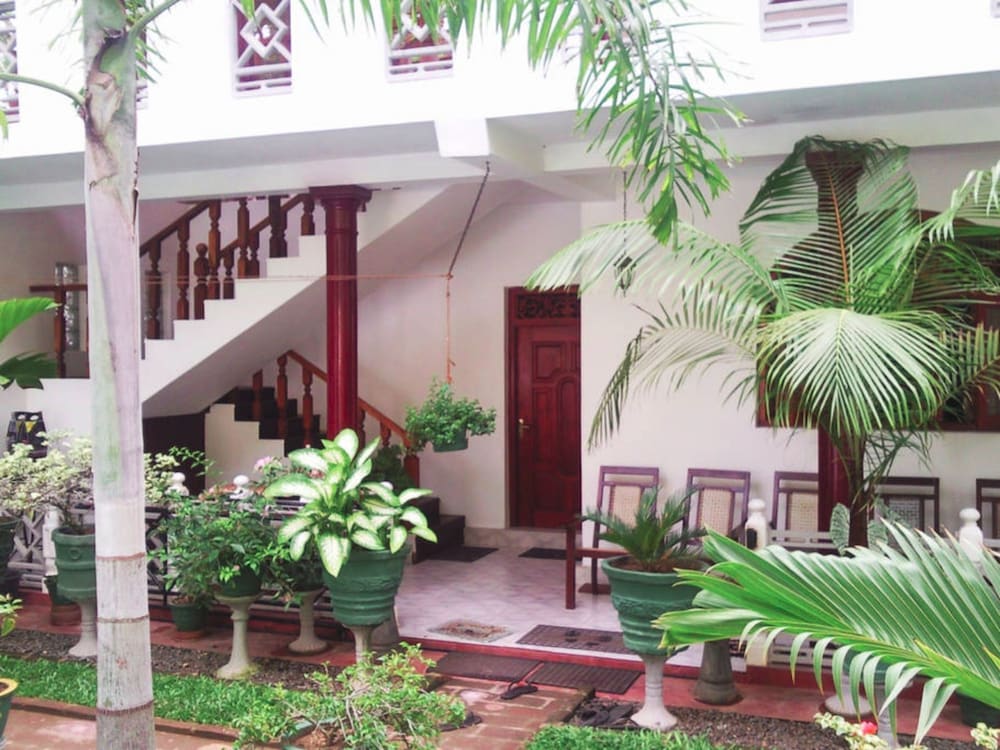 Sankarest Villa